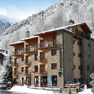 aparthotel-la-neu.andorra-la-vella-hotels.net/