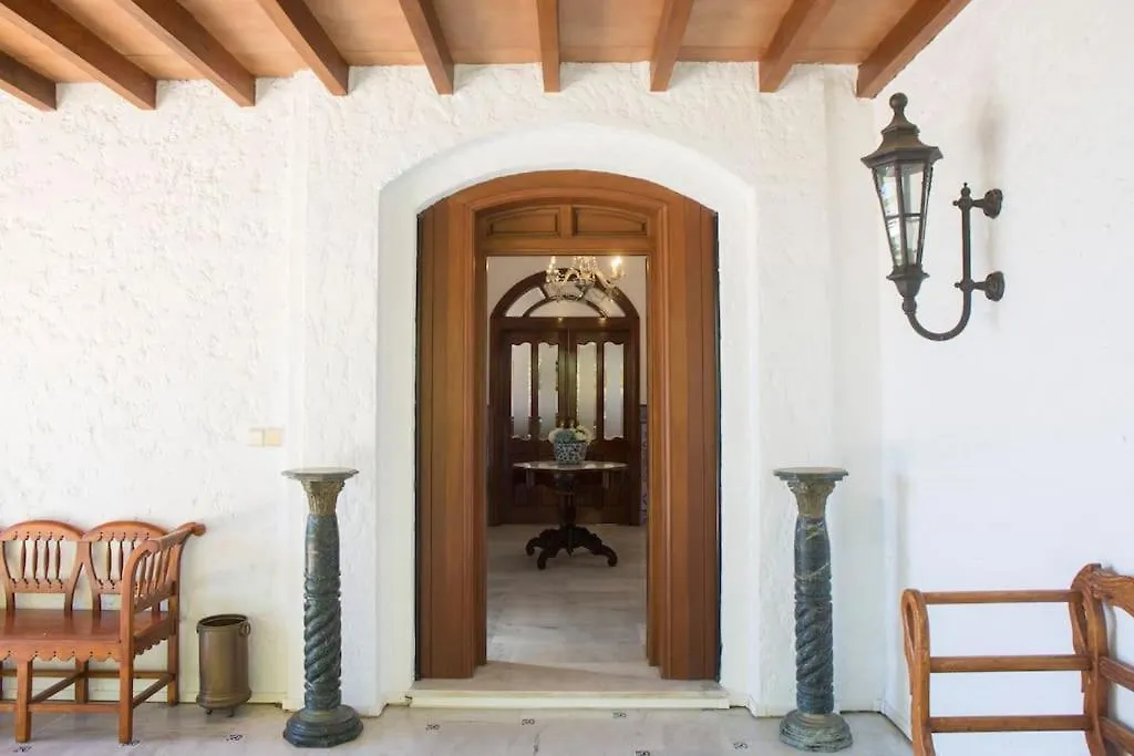 Andalusian Villa On The Sea And The Bay Of Malaga