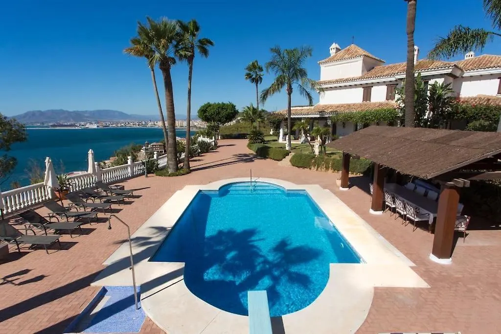 Andalusian Villa On The Sea And The Bay Of Màlaga Španělsko